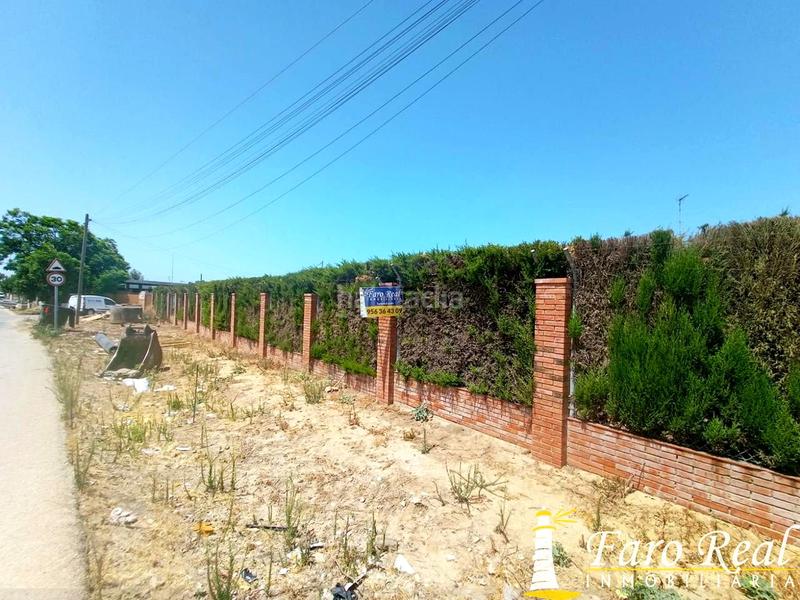 Foto 454b7d60-b847-4e23-a3d9-12b0fb44a1ba. Masia amb aparcament a Chipiona norte Chipiona