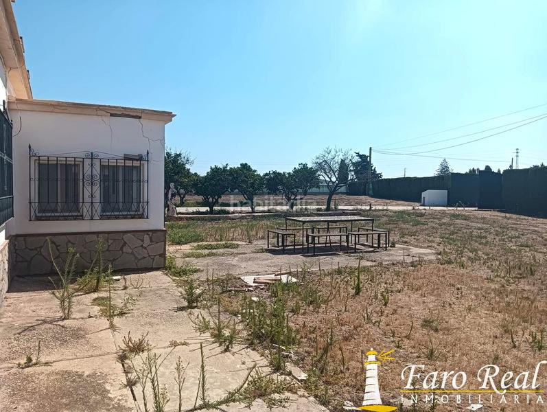 Foto cc667b14-3d1d-4006-bb98-6b7d9ccd53a2. Masia amb aparcament a Chipiona norte Chipiona