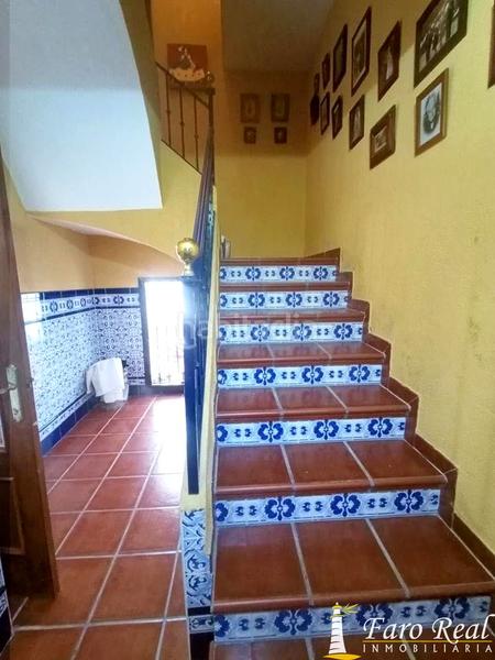 Foto b6ccc1de-d802-4745-97f9-40cafc855124. Casa amb aparcament a Ayuntamiento-Barrio Alto Sanlúcar de Barrameda