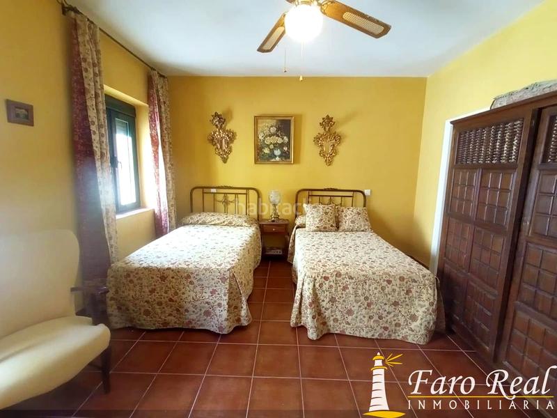 Foto f3b36594-ffa1-4f72-94d9-494829615082. Casa amb aparcament a Ayuntamiento-Barrio Alto Sanlúcar de Barrameda