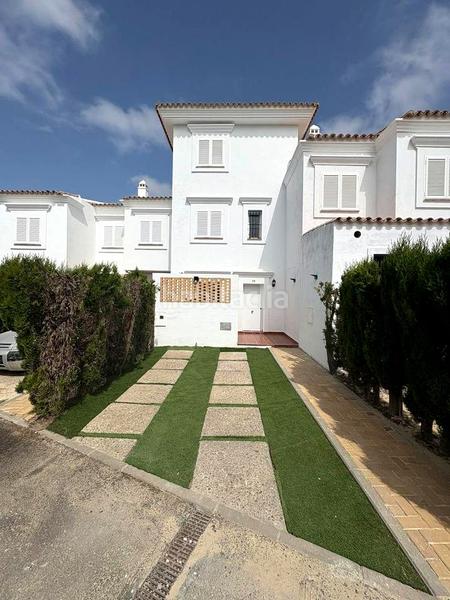 Foto c2d00448-7d24-4fdc-8f60-dcb7a9cb3592. Miete zweistöckige wohnung mit pool in Martín Miguel Sanlúcar de Barrameda
