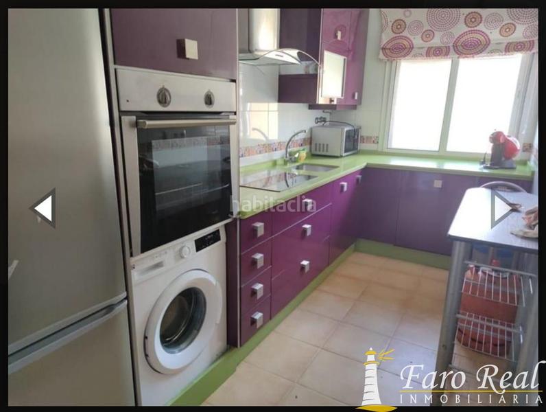Foto eef1acf0-e31b-4d19-af2d-61974b7ee955. Piso apartamento en venta enzona v centenario en Sanlúcar de Barrameda