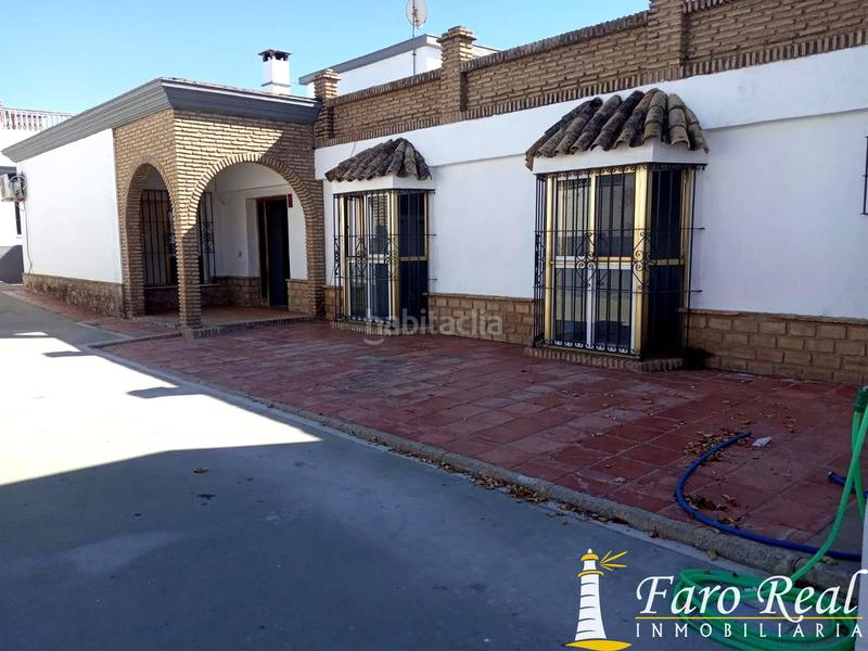 Foto 3420582b-c36a-4949-9a4e-50f4315e2d5c. Casa  de una planta con jardin en venta en Bonanza-Avda de Huelva-Barrio Andalucia Sanlúcar de Barrameda
