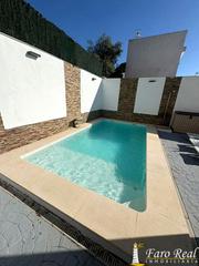 Location Maison à Bonanza-Avda de Huelva-Barrio Andalucia. Chalet en alquiler anual zona avda de huelva
