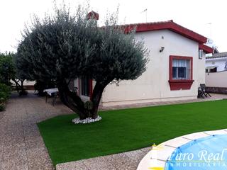 Maison à La Jara. Chalet independiente en la jara