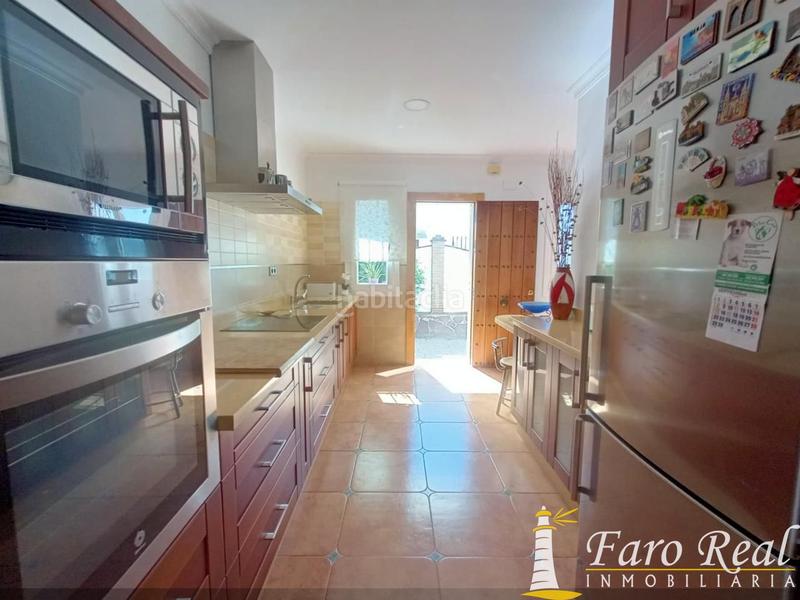 Foto f1a04f2d-de2c-4f51-9bf9-58f283e1813c. Casa amb aparcament piscina a La Jara Sanlúcar de Barrameda