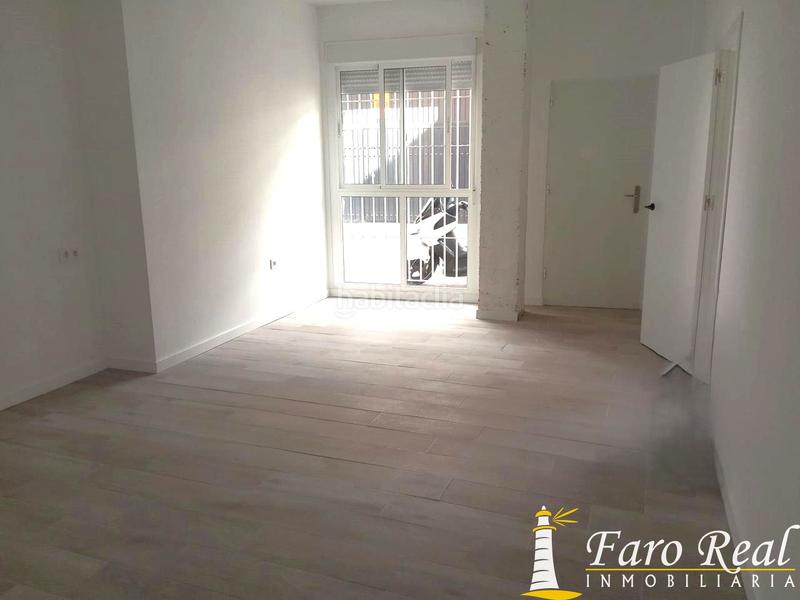 Foto 3a874305-7242-4abb-8f13-65f5983e066a. Planta baixa amb aparcament a V Centenario-Piletas-Capuchinos Sanlúcar de Barrameda