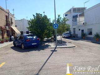 Reihenhaus in Monteolivete-Camino Sevilla. Casa en venta en zona monteolivete