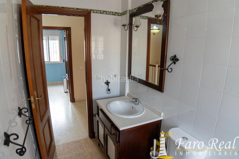 Foto 572e4cbd-33dc-4294-9aa8-e9d029c7c7ab. Casa duplex adosado en venta zona botanico en Las Palmeras-Dehesilla Sanlúcar de Barrameda