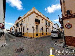 Planta baixa a El Pino-Bajo de Guía. Piso en venta zona centro barrio bajo