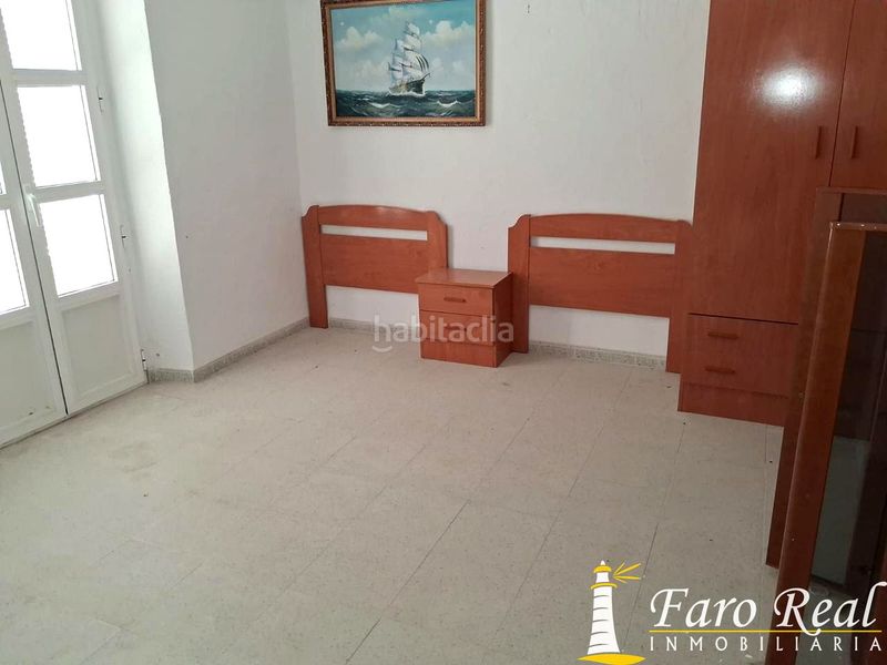 Foto 0dc6e2a8-b90e-4453-a279-795896d020e3. Casa a Trebujena
