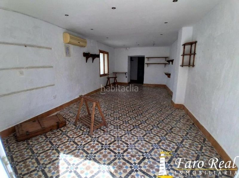 Foto 9b36f7d1-2549-4976-ab6b-3ad3e19a4cb5. Casa a Trebujena