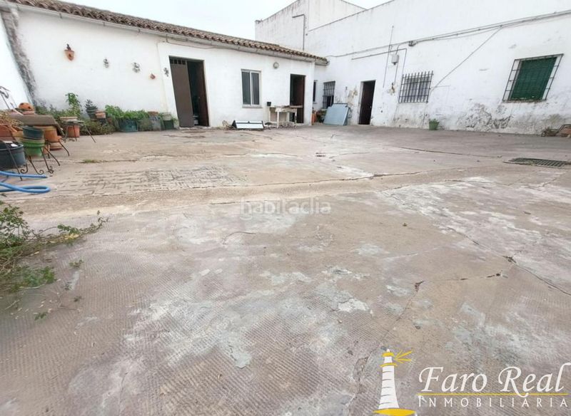 Foto 80d12b35-3824-4829-9b4f-6da12c1b120d. Reihenhaus mit parking in Monteolivete-Camino Sevilla Sanlúcar de Barrameda