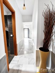 Lloguer Estudi  Caballeros. Estudio en alquiler anual.