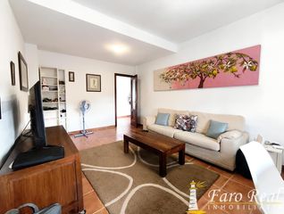 Haus in Bonanza-Avda de Huelva-Barrio Andalucia. Duplex pareado en zona de bonanza