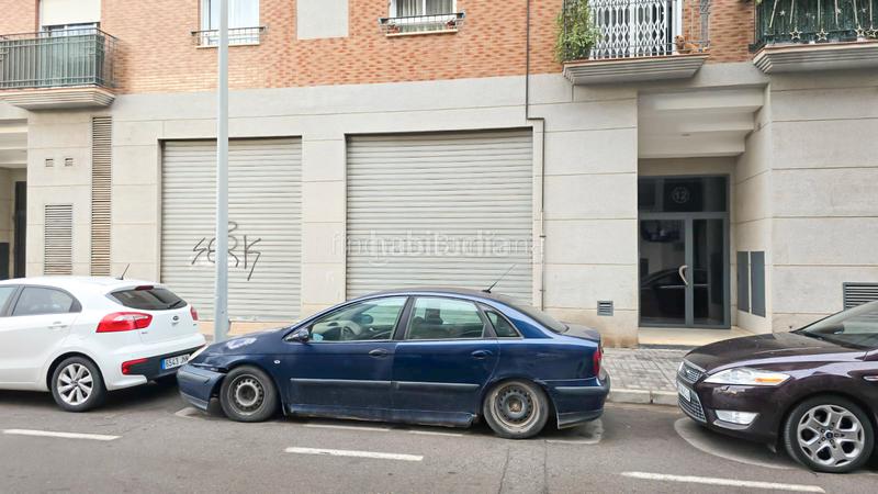 Foto c86488b1-9fb6-4db8-9792-34dddd73cec0. Locale commerciale in Llombai Burriana