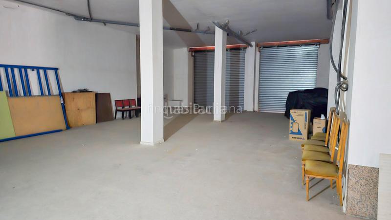 Foto c11d282d-3d44-4c01-90bc-7ba51a8af37b. Local comercial a Llombai Burriana