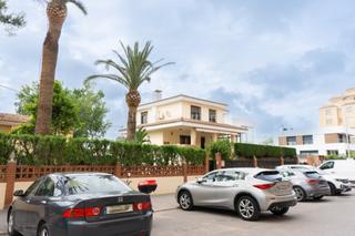 Xalet a Playa. Chalet exclusivo a 20 metros del mar en la playa de burriana zon