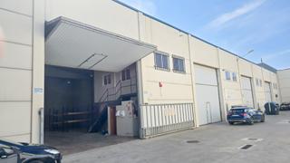 Local Comercial a Llombai. Se vende o alquila nave industrial en excelente estado  260 m  i
