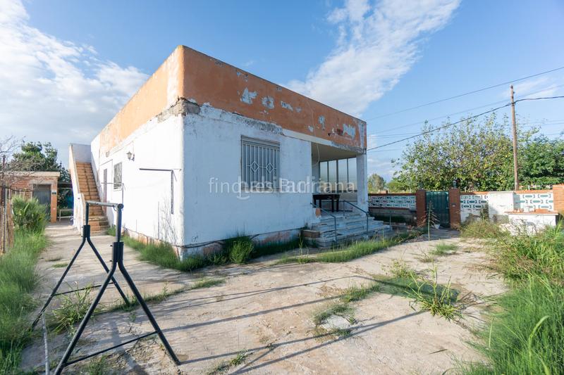 Foto 6fa79609-02f9-462f-bf47-2fdc266db4cb. Chalet in Piscinas Burriana