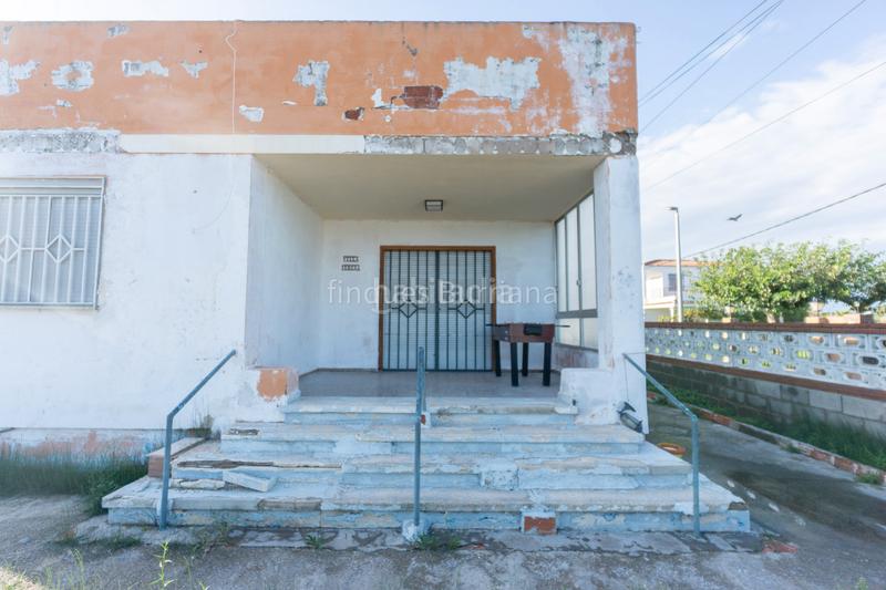 Foto ff895728-3271-4e1d-8701-76d02c6941b1. Chalet in Piscinas Burriana