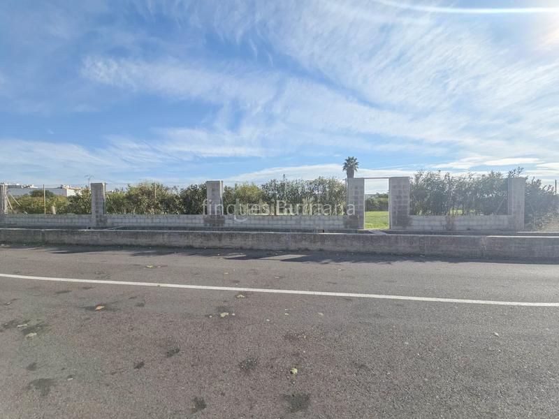 Foto 8329d3b3-8c79-490a-97e9-21a6bd391ad3. Terreno residenziale in Llombai