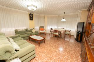 Appartamento in Centro. Piso en venta en zona centro  burriana castellónse vende amplio