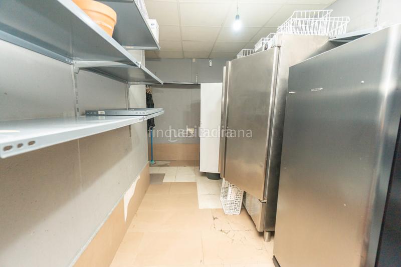 Foto 305e8bda-c4cc-45af-abb4-1cddcd9320d2. Alquiler local comercial se alquila restaurante totalmente equipado zona Piscinasbuscas montar tu propio restaurante? esta es tu oportunidad!se en Burriana