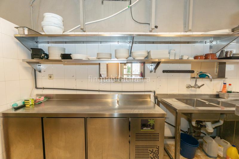 Foto 8ffeede4-c8dd-4b61-b716-00303f8ec19f. Alquiler local comercial se alquila restaurante totalmente equipado zona Piscinasbuscas montar tu propio restaurante? esta es tu oportunidad!se en Burriana