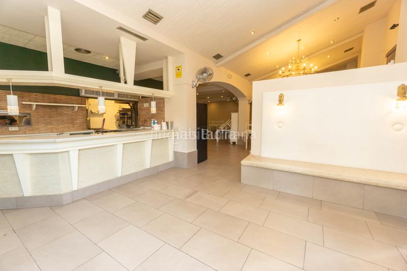 Foto f66635b0-dfd1-495c-adc6-9ab11491bf46. Alquiler local comercial se alquila restaurante totalmente equipado zona Piscinasbuscas montar tu propio restaurante? esta es tu oportunidad!se en Burriana
