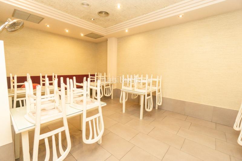 Foto fe9fcbe0-13d7-4b33-baac-089aaa2e2aeb. Alquiler local comercial se alquila restaurante totalmente equipado zona Piscinasbuscas montar tu propio restaurante? esta es tu oportunidad!se en Burriana