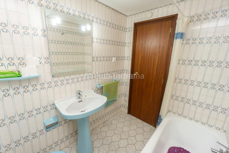 Foto 16c5f1f0-400e-4174-a87b-662d3ced0163. Piso  en venta en primera línea de mar zona puerto, castellónte presentamos esta vivienda con una ubicación excepcional, en Burriana
