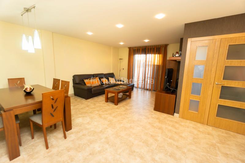 Foto 82233e80-b54c-421c-aff0-a6ec34c80d80. Chalet in Piscinas Burriana