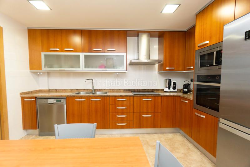 Foto f839840e-e3b8-44dc-9a07-a4238f5c2732. Chalet in Piscinas Burriana