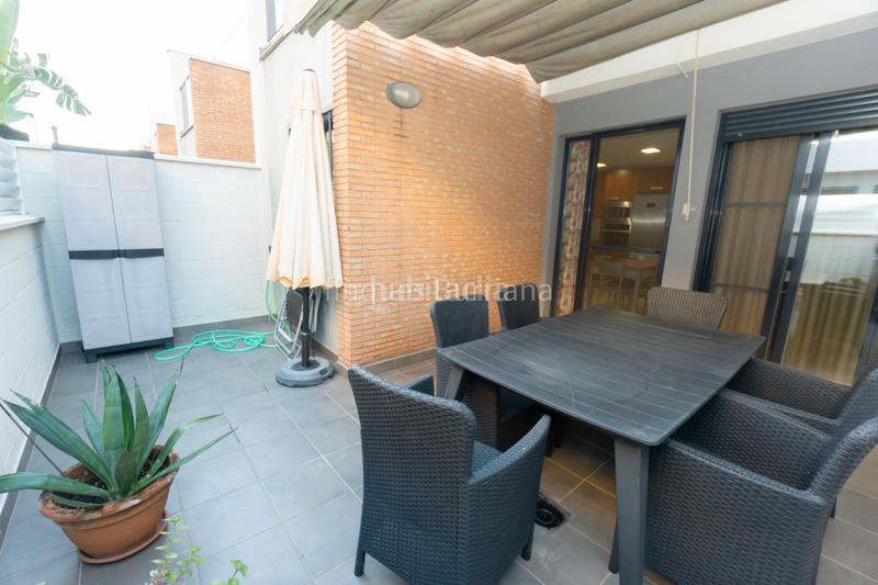 Foto f86e9d9b-3e6d-484a-8687-03d7d85c9adc. Chalet in Piscinas Burriana