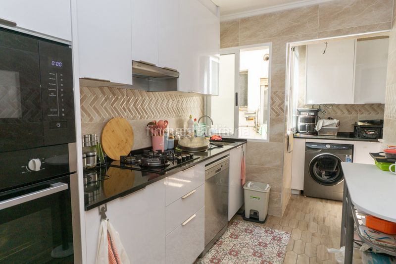 Foto ab585a46-6024-4943-b36f-891d22265226. Pis a Piscinas Burriana