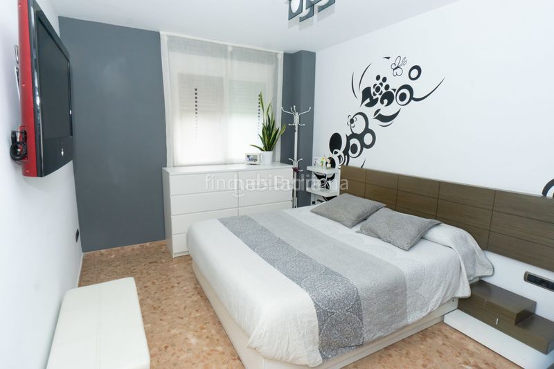 Foto 0d4727b4-0c10-4ab5-939d-adef14b0a23b. Pis a Llombai Burriana