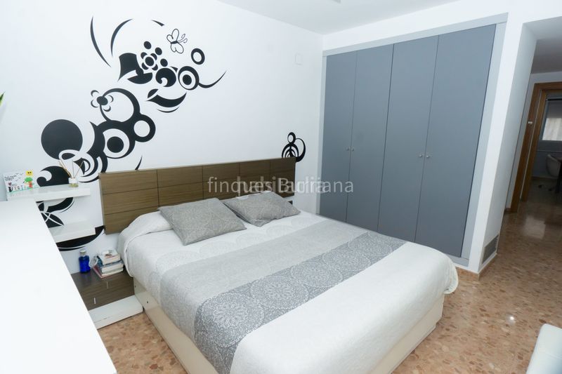 Foto f9b421ea-d461-4699-8b04-251db7533e39. Pis a Llombai Burriana