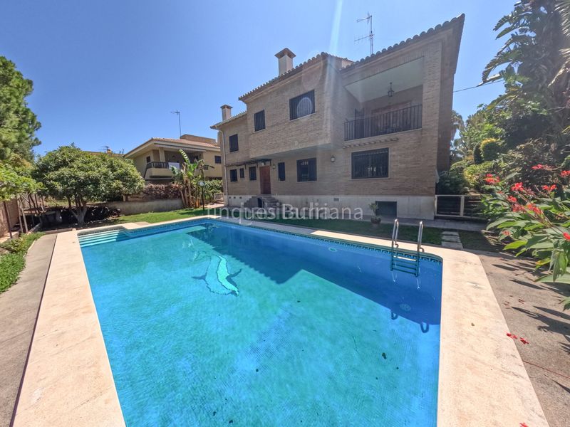Foto de225fa7-6315-4bd2-b3ac-117710e2544a. Xalet a Playa Burriana