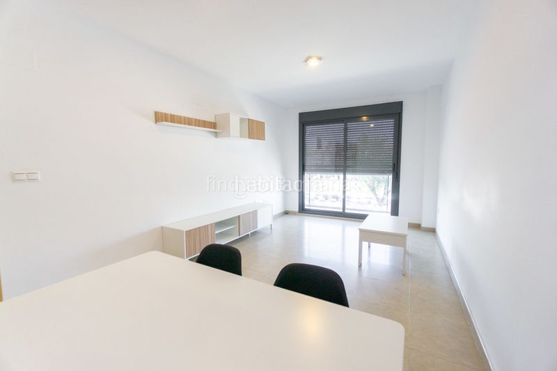 Foto 40d0f78f-e07a-46e1-b8b8-8af810be2759. Pis a Centro Burriana