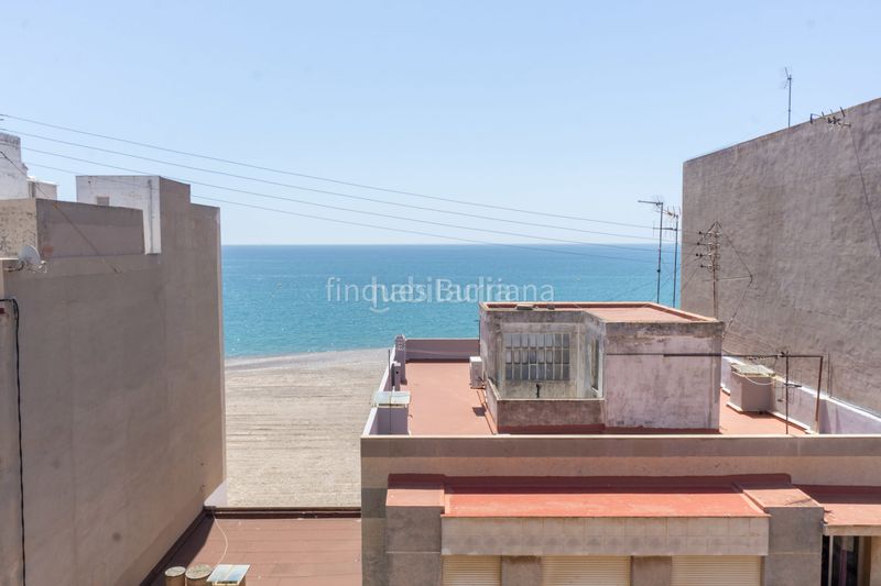 Foto c66524d2-4ace-4833-8ce9-410e2152b1cc. Pis a Playa Burriana