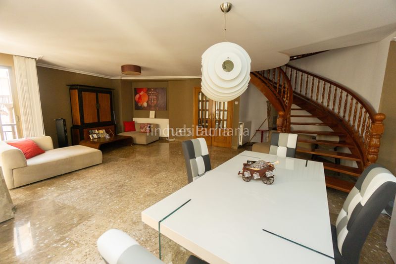 Foto dd46d849-d9b2-4563-90ee-cf5c7bf2766b. Pis a Centro Burriana