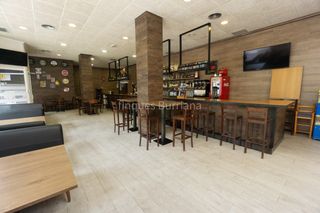 Alquiler Local Comercial en Piscinas. Se traspasa negocio de hostelería en pleno funcionamiento en par