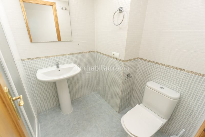 Foto f1823c17-07a3-470a-a4fb-09b830002af3. Pis a Piscinas Burriana