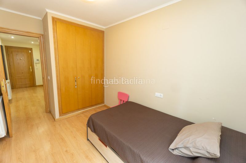 Foto eda29b61-366b-4e91-9405-0f514c6e7e5c. Piso  de 3 dormitorios con garaje y vistas al parque santa bertavivienda situada en llombai, , junto al parque santa berta, en Burriana