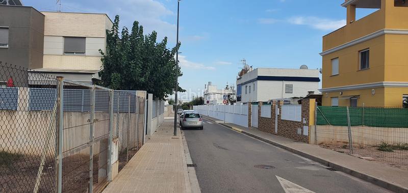 Foto d6b726b0-a4b8-4ea1-8fb7-29b8db7db3e1. Terreno residenziale in Playa Burriana