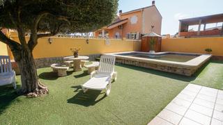 Chalet à Centro. Vivienda unifamiliar ubicada en la localidad de burriana castell