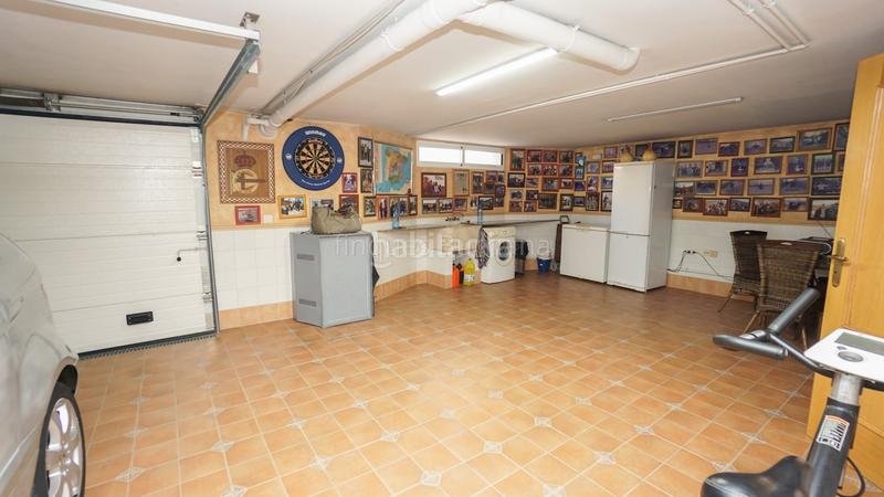 Foto 3d1e8713-3e20-46a1-9621-d820089f9b06. Chalet in Centro Burriana