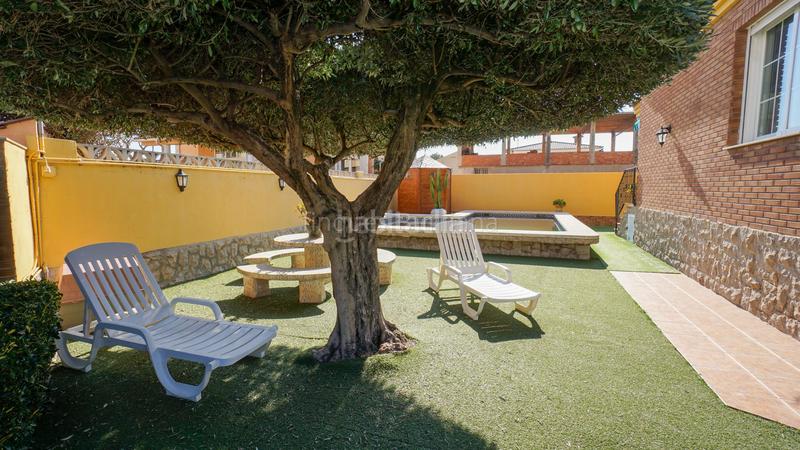 Foto 9e2a0fda-983d-43f4-90e9-7bd53b3489bb. Chalet in Centro Burriana