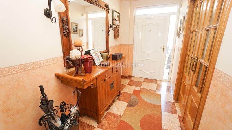 Foto e3da0533-3a3d-4793-9d9f-951ed39635c4. Chalet in Centro Burriana